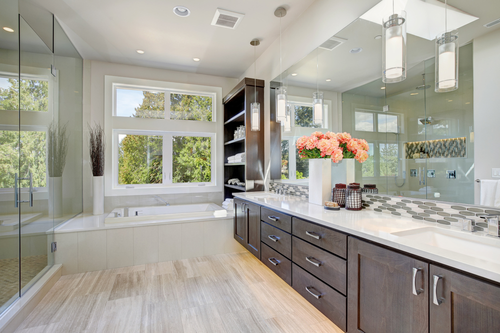 Contemporary bathroom with elegant and practical flooring
