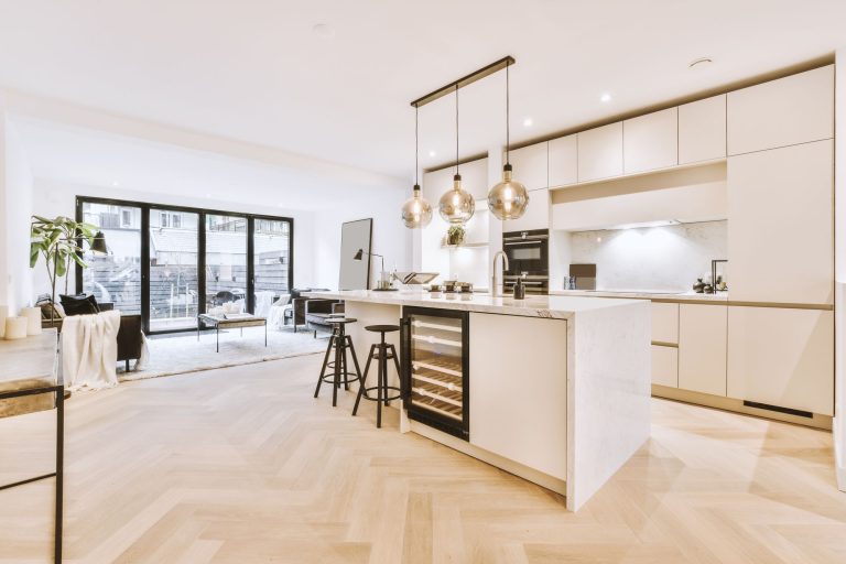 Best Flooring for Underfloor Heating: What Works and What to Avoid